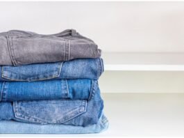 5 types of must-have jeans to have in your closet. By FamStudio 