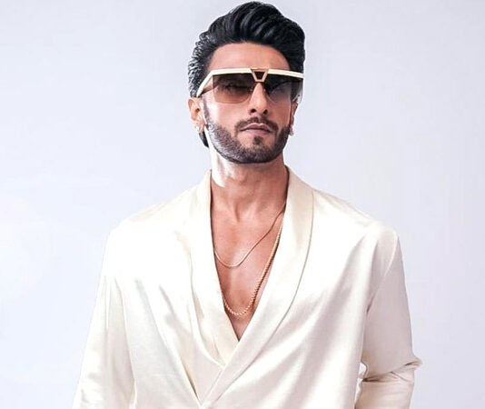 Ranveer Singh personally reached out to Johnny Sins for Sexual Tablets Advertisement : Bollywood News